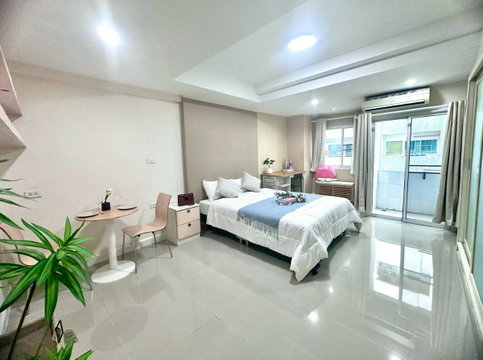 💰🏢 ขายด่วน! 7 Stars Condo เชียงใหม่ | ขายพร้อมผู้เช่า | ผลตอบแทนทันที | ราคาพิเศษ 1.49 ล้านบาท ✨
