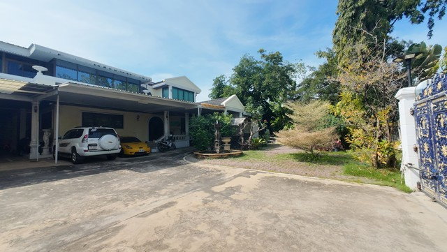 รูป หมู่บ้านรัตนธานี9 ใกล้ทางด่วน เดินทางเข้าออกสะดวก - รูปที่ 6/18