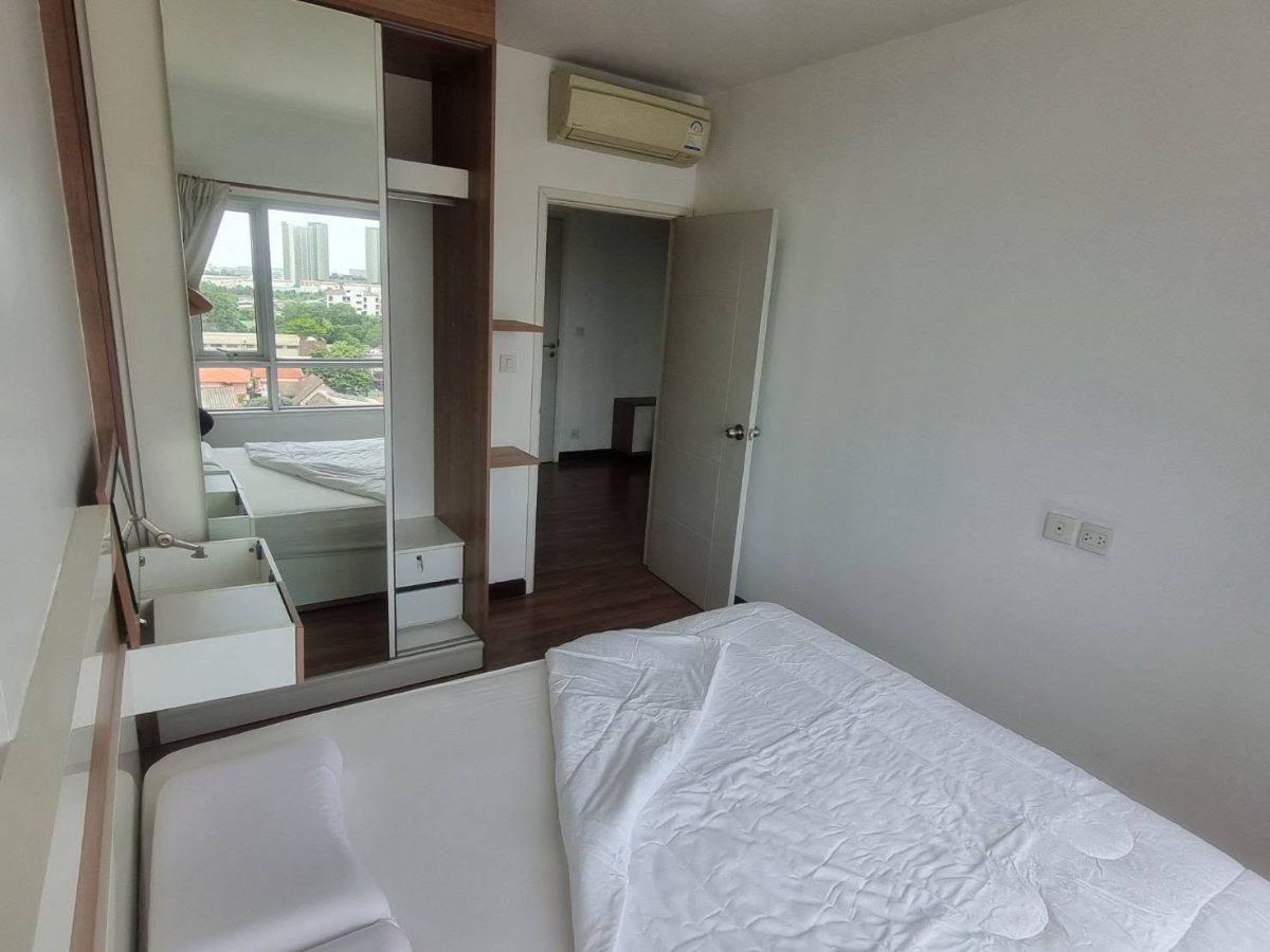รูป ใกล้รถไฟฟ้า และรถประจำทาง เซนทริค ติวานนท์ - รูปที่ 4/6