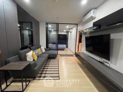 คอนโด 1 ห้องนอน ศุภาลัย ลอฟท์ แยกไผ่่จำ จอด 300 ม. จาก MRT ไฟฉาย (ID 3011771)