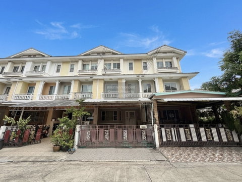 For Sale Townhouse/Townhome  , Park Gallery Phutthabucha - Rama 2 , Bang Mot , Chom Thong , Bangkok , CX-165566 ✅ Live chat with us ADD LINE @connexproperty ✅
