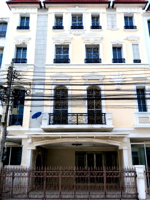 Townhouses for sale Department of Mental Health : For Sale Townhouse/Townhome  , Baan Klang Muang Monte - Carlo , Lat Yao , Chatuchak , Bangkok , CX-165694 ✅ Live chat with us ADD LINE @connexproperty ✅