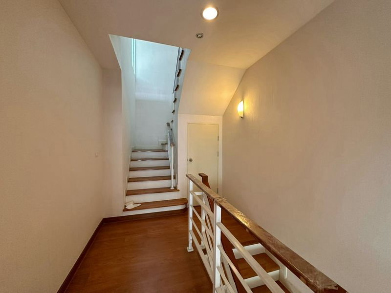 รูป บ้านกลางเมือง สาทร–ตากสิน2 ทาวน์โฮม 3 ชั้น ใกล้สาทร ใกล้รถไฟฟ้า บ้านไม่เคยเข้าอยู่ - รูปที่ 9/13