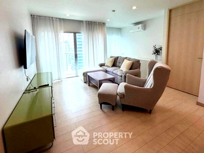 Condos for sale : 4-BR 113 Sqm, 18th-Floor, Silom Suite Condo Near BTS Saint Louis (60m) (ID 2778285)
