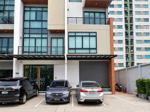 ขายโฮมออฟฟิศนวมินทร์ 545 ตร.ม. เพียง 34,862 บาท/ตร.ม. ราคาสุดคุ้ม - U6022398