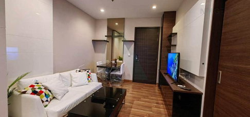 🚩 ให้เช่าคอนโด ไอวี่ แอมพิโอ รัชดา อาคาร 1 ชั้น 28 สตูดิโอ ขนาด 31.00 ตรม ใกล้ ห้างสรรพสินค้า Esplanade