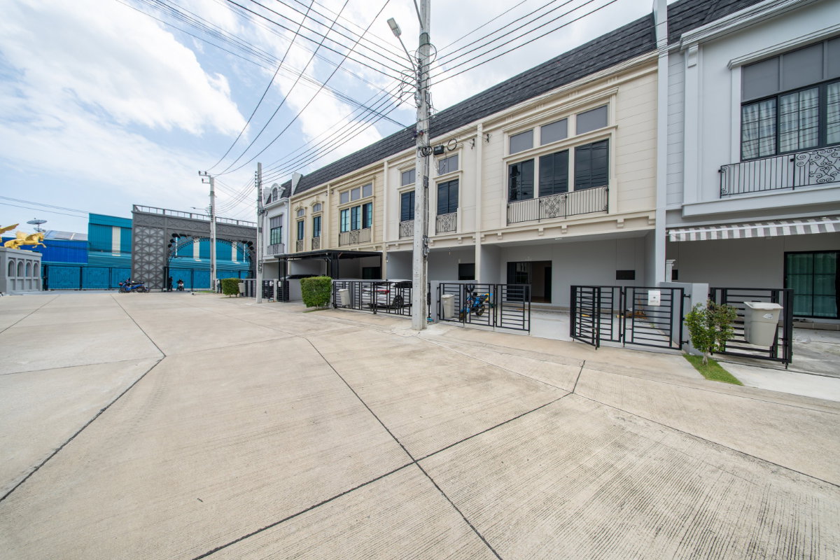 รูป สุดคุ้ม Siri Place Pattanakarn 4BR ทาวน์โฮม 118 ตร.ม. เพียง ฿32K/ตร.ม. - U6239104 - รูปที่ 17/24