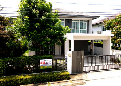 ขายบ้านเดี่ยว : ขายบ้าน มัณฑนา ศรีนครินทร์-ร่มเกล้า มีนบุรี กรุงเทพ