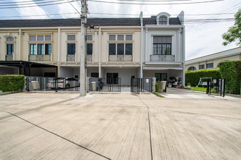 Best Deal! Siri Place Pattanakarn 4BR Townhome - 118 Sqm, Only 32K/Sqm - U6239104