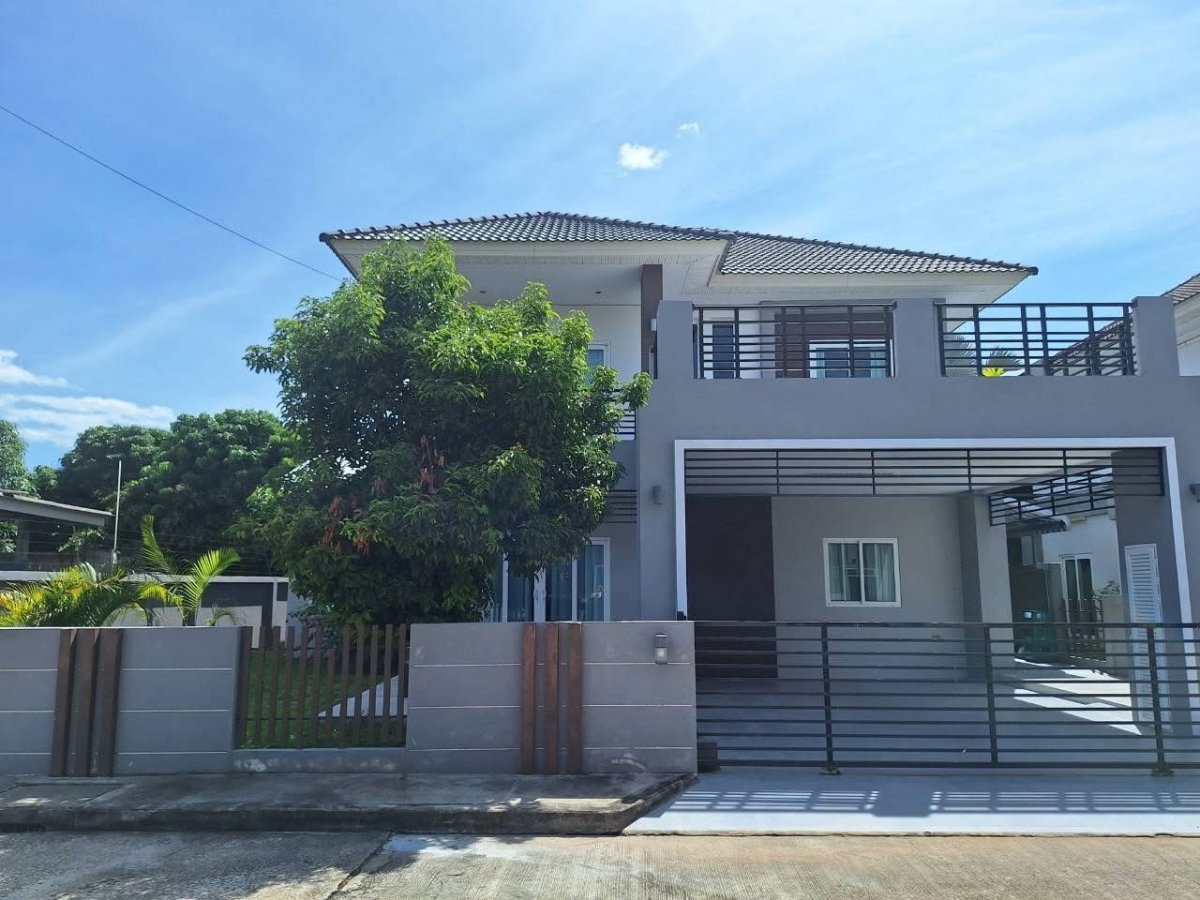 รูป ให้เช่าบ้านเดี่ยว หมู่บ้านแสนสราญ. เนื้อที่ 68 ตร.ว. 5 ห้องนอน 4 ห้องน้ำ - รูปที่ 19/22
