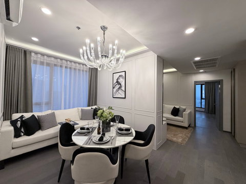  Coco Parc 2BR Combine Unit ใจกลางพระราม 4 ใกล้ MRT พร้อมบริการระดับโรงแรม