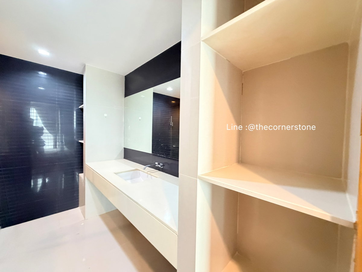 picture Ready to move in ❗️“ 𝐑𝐡𝐲𝐭𝐡𝐦 𝐑𝐚𝐭𝐜𝐡𝐚𝐝𝐚-𝐇𝐮𝐚𝐢𝐤𝐡𝐰𝐚𝐧𝐠 “ Rent price 23,500 THB./Month - 14/15