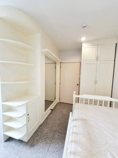 รูป 🌆 2BR ห้องโปร่งวิวเมือง 🤍 อยู่สบาย ฟีลอบอุ่น มินิมอล ✨ ใกล้ BTS Phaya Thai เดินทางง่าย เหมาะทั้งพักผ่อนและ WFH 💻 - รูปที่ 6/9