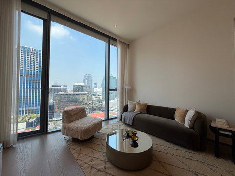 SCOPE Langsuan Rare Pet-Friendly Residence in the Heart of Langsuan