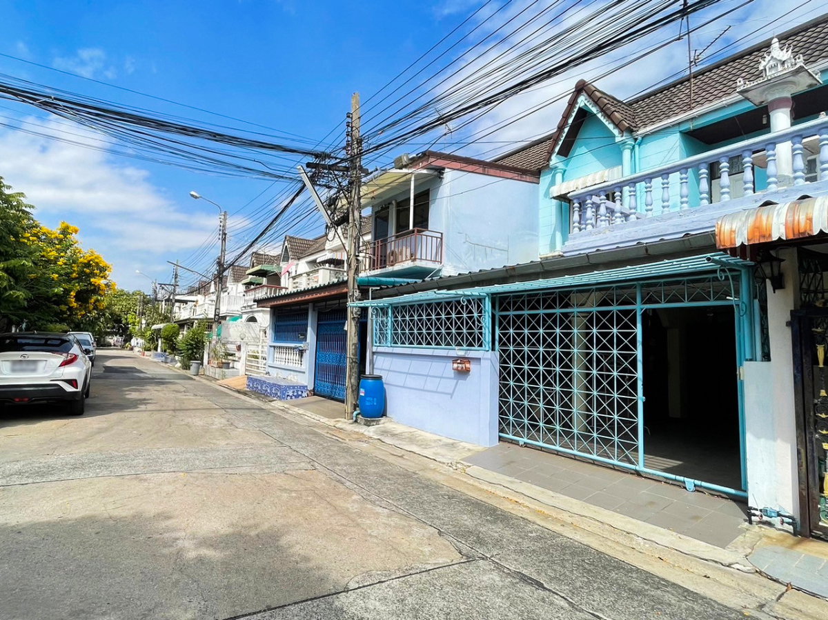 รูป ขายทาวน์เฮ้าส์ หมู่บ้านอยู่เจริญ บางเขน กรุงเทพ - รูปที่ 2/24