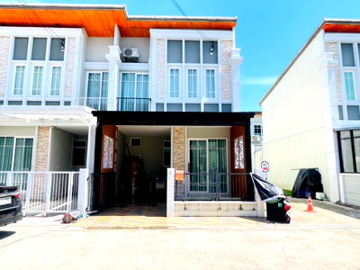 Townhouses for rent Chiang Mai : 🍃 Cozy Townhome for RENT! In Nongpathep area - Good Location near Supermarket, Hospital, International School and etc.