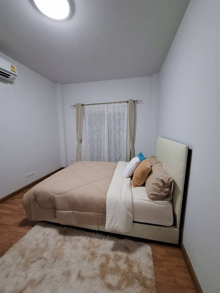 รูป ให้เช่าบ้านเดี่ยว หมู่บ้านแสนสราญ. เนื้อที่ 68 ตร.ว. 5 ห้องนอน 4 ห้องน้ำ - รูปที่ 15/22