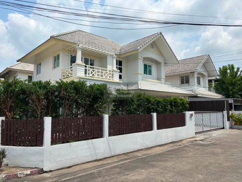 For Rent House , MOMENTIA Kallapapruek - Kanchanaphisek , MRT-Lak Song , Bang Khae , Bang Khae , Bangkok , CX-165247 ✅ Live chat with us ADD LINE @connexproperty ✅