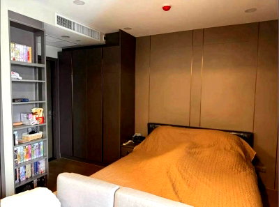 Condos for sale : S060056 ASHTON Chula-Silom