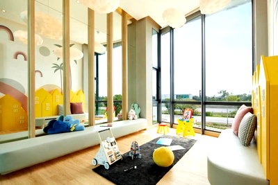 ขายบ้านเดี่ยว : ขายบ้านเดี่ยวหมู่บ้านเซนโทร  รามอินทรา จตุโชติ2  80.8 ตรว พื้นที่ใช้สอย 289 ตรม 4 ห้องนอน 5 ห้องน้ำ  บ้านสวยและราคาคุยกันได้