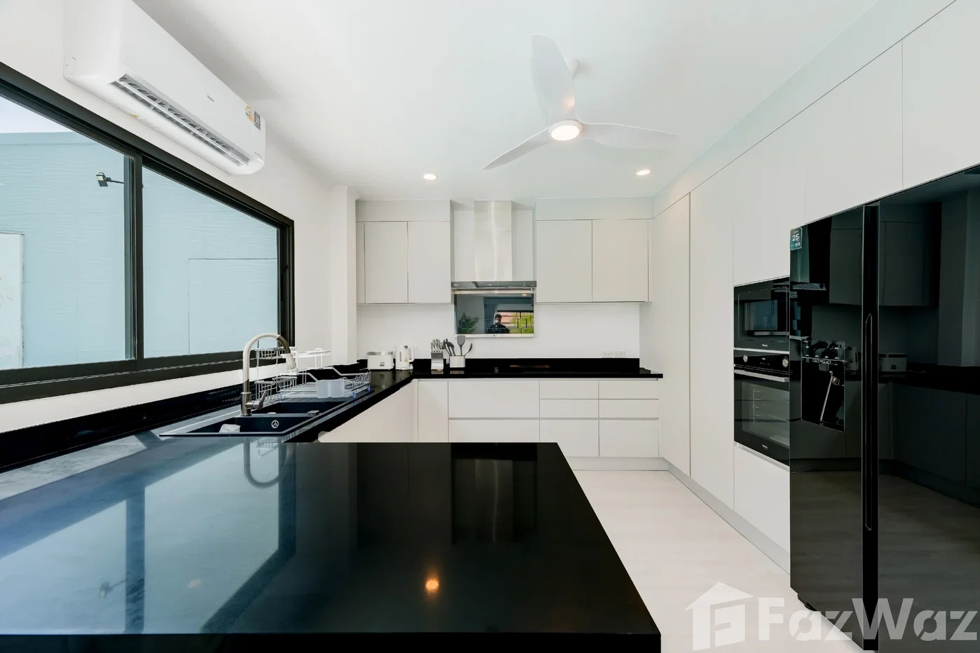 picture 4 Bedrooms at PermSap Villa Si Sunthorn 6468462 - 3/28
