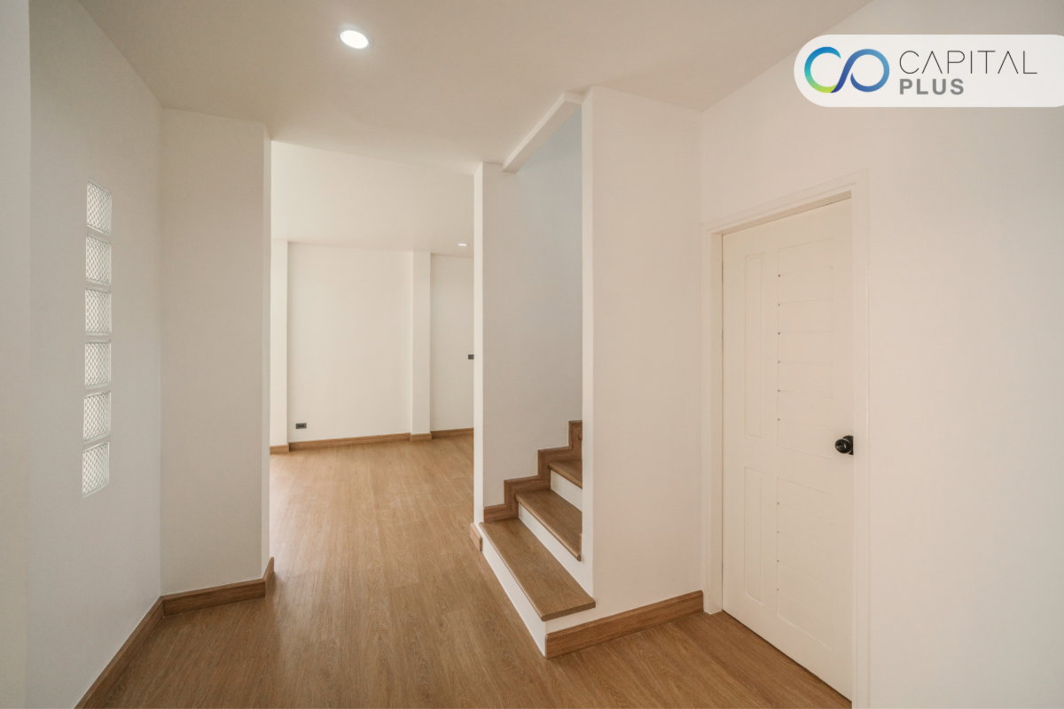 รูป 🏡 ขายด่วน! บ้านเดี่ยวหลังมุม 2 ชั้น รีโนเวทใหม่ พร้อมเข้าอยู่ โครงการพาร์คเวย์ ชาเล่ต์ รามคำแหง ใกล้รถไฟฟ้าสถานีมีนบุรี - รูปที่ 4/23