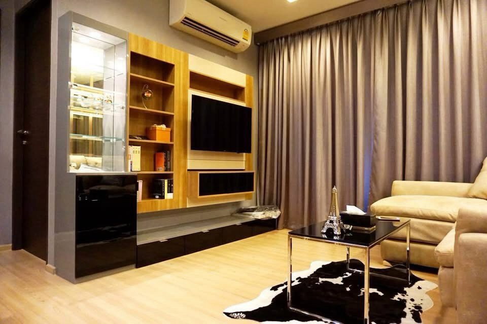 picture Rhythm                    Sathorn  - 6/14