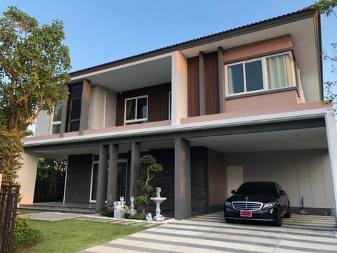 ขายด่วน บ้านเดี่ยวหรู 2 ชั้น ในโครงการ The Grand Pinklao De Pine ราคา 14,000,000