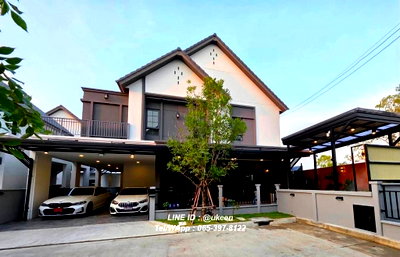 บ้านเดี่ยว สนามบินสุวรรณภูมิ : UK15-RH0004 ขายบ้านเดี่ยวหรู พร้อมเข้าอยู่ โครงการ Centro บางนา