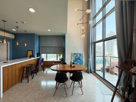 🚩 ให้เช่าคอนโด เดอะ เครสท์ สุขุมวิท 34 อาคาร 1 ชั้น 8 Duplex 2 ห้องนอน ขนาด 126 ตรม ใกล้ The Em District