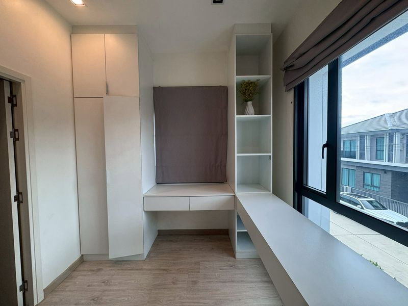 picture For Rent | Patta Element  (3 Bedrooms  3 Bathrooms) Ready to Move In – Message Us Now!!! - 17/20