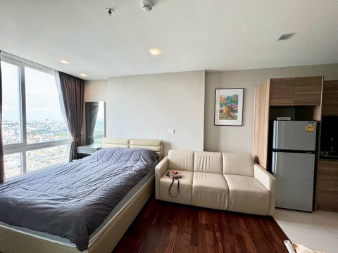 Condo The MetroPolis Samrong For Rent studio room 