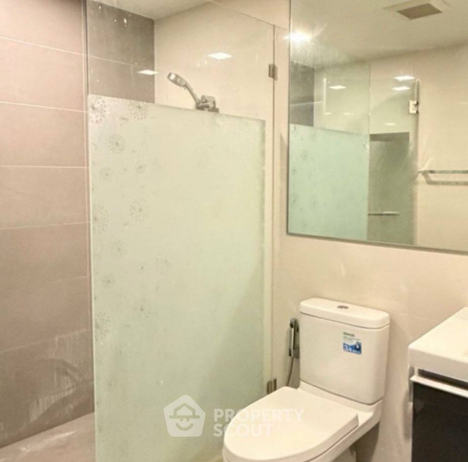 รูป คอนโด 1 ห้องนอน ให้เช่า Venio Sukhumvit 10 ใกล้ BTS อโศก (ID 3083824) - รูปที่ 3/5