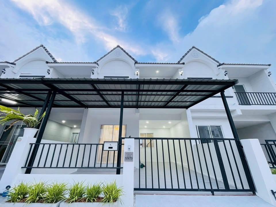 🔥ขาย ทาวน์โฮม 2 ชั้น Ratanakorn Village 25 (หมู่บ้านรัตนากร 25)   บ้านสวยพร้อมอยู่ เฟอร์นิเจอร์และเครื่องใช้ไฟฟ้าครบชุด✅  
