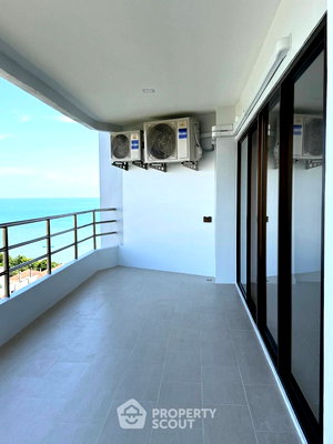 Condos for sale : 2-BR 93 Sqm For sale View Talay 3, Phratamnak (Near Beach) (ID 3113811)