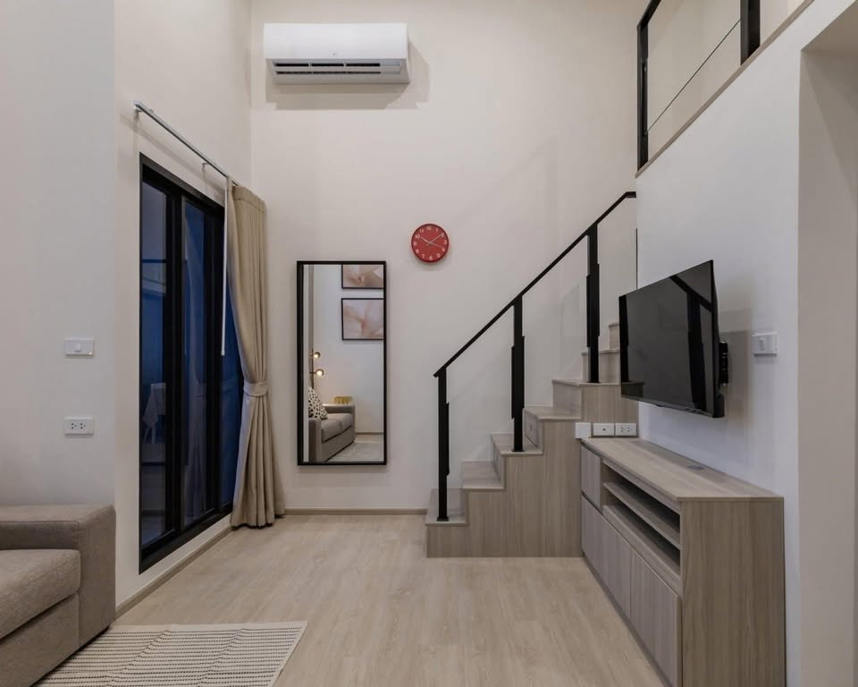 picture Condo for Rent at Origin Plug & Play E22 Station (M6907018) - 1/13