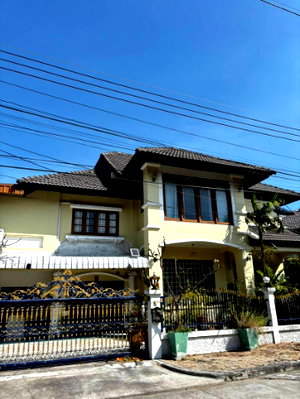 บ้านเดี่ยว ตลาดปลาบางแสน : บ้านเดี่ยวทำเลดี โครงการบ้านสามมุขธานี ใกล้หาดบางแสน ชลบุรี 