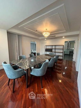 คอนโด 3 ห้องนอน 350 ตร.ม. ห้องเลี้ยงสัตว์ได้ ที่ Ruamsuk Condominium ใกล้ BTS ทองหล่อ (ID 3111879)