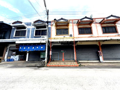 SHOP HOUSE 18 Sq.w. Chum Phae Khon Kaen for 2.1M