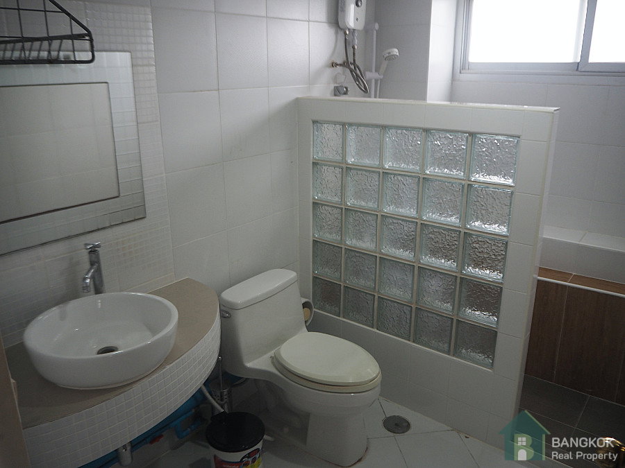 รูป คอนโดมิเนียมสัมมากร | 2 ห้องนอน 1 ห้องน้ำ ทันสมัยและกว้างขวาง  - รูปที่ 10/15