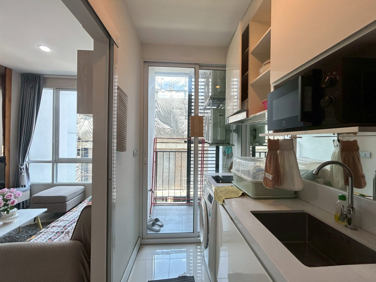 picture The Sky Sukhumvit 1 Bedroom for rent. - 8/35