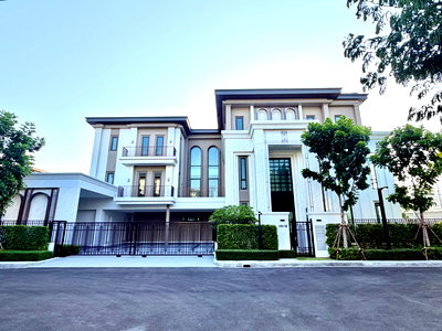 บ้านเดี่ยว สนามบินสุวรรณภูมิ : SPACE IS THE NEW LUXURY. 1,070 SQ.M. OF PRIVATE LIVING IN BANGNA KM.