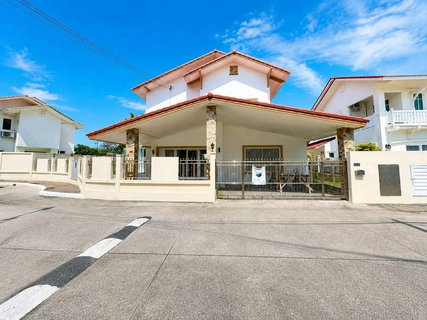รูปภาพ House for Rent at Baan Fah Rim Had, near Jomtien Beach!!! 4 Bedrooms, 4 Bathrooms