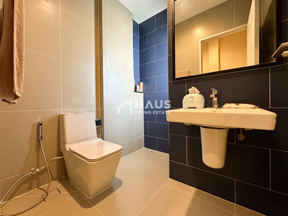 picture  Bangkok Boulevard Westgate / 4 Bedrooms #HBGY002 - 16/18