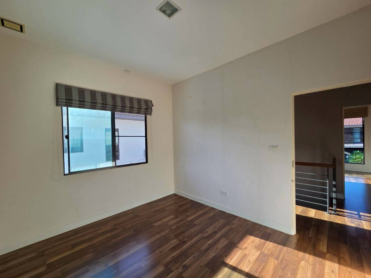 รูป SJB085🏡✨ บ้านเดี่ยวหลังใหญ่ 100 ตร.ว. ในโครงการมัณฑนา พื้นที่กว้าง หายาก พร้อมเข้าอยู่!  - รูปที่ 9/10