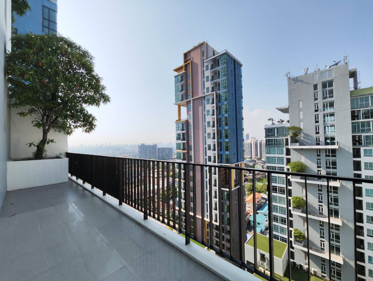 picture The Sky Sukhumvit 1 Bedroom for rent. - 16/35