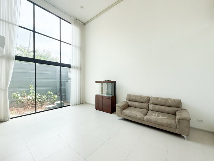 รูป ขายด่วน Estara Haven พัฒนาการ 20 เพียง 8.99 ล้าน - รูปที่ 3/19