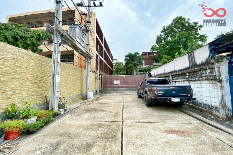 รูป ขายอาคารสำนักงาน ที่ดิน 562 ตร.ว.พร้อมบ้านเดี่ยว ซอยปุณณวิถี 34 สุขุมวิท 101 ใกล้ BTS - รูปที่ 1/19