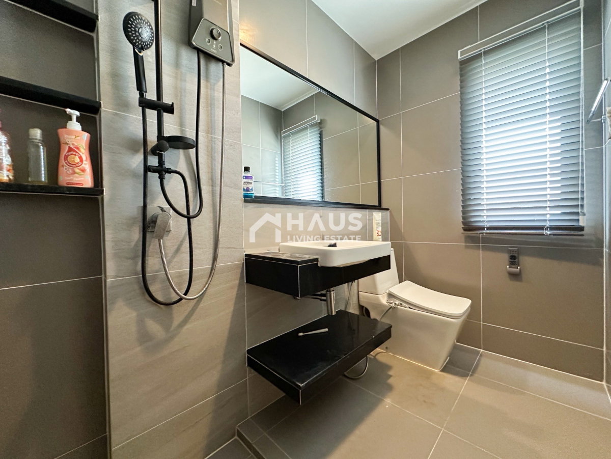 picture  Bangkok Boulevard Westgate / 4 Bedrooms #HBGY002 - 14/18