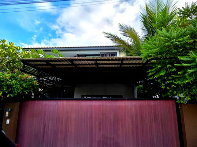 ขายบ้านเดี่ยว : SJB085🏡✨ บ้านเดี่ยวหลังใหญ่ 100 ตร.ว. ในโครงการมัณฑนา พื้นที่กว้าง หายาก พร้อมเข้าอยู่! 